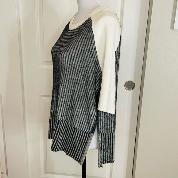 White + Warren 3/4 Sleeve Black and White Sweater size XS - Picture 2 of 11